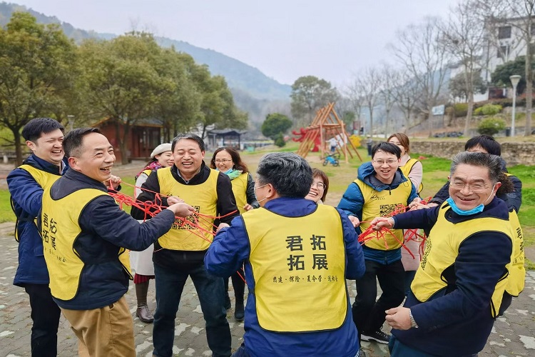 華中科技大學(xué)科發(fā)院木蘭勝天農(nóng)莊一日拓展