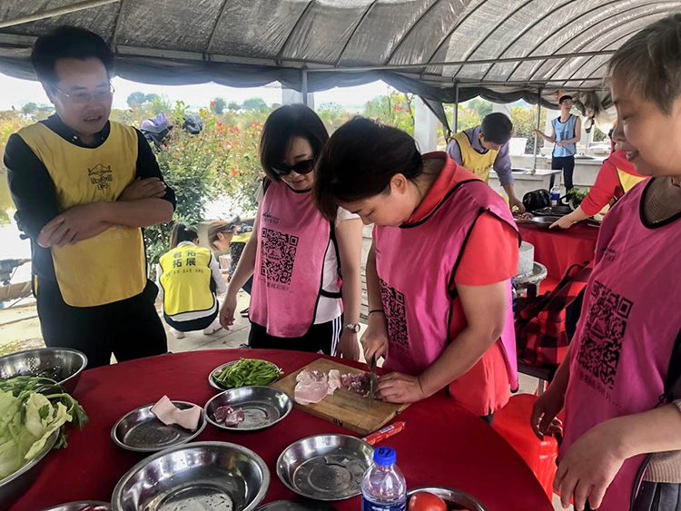 湖北省中醫(yī)院蔡甸景秀大地百果園藥膳大賽